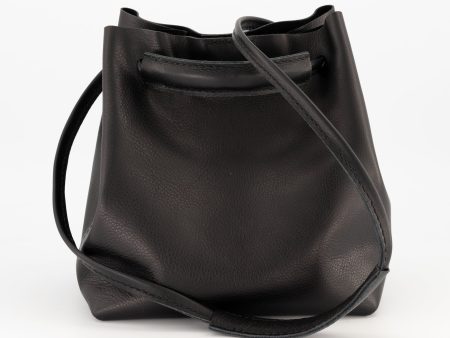 Sanna Leather Aberdeen bucket bag on Sale